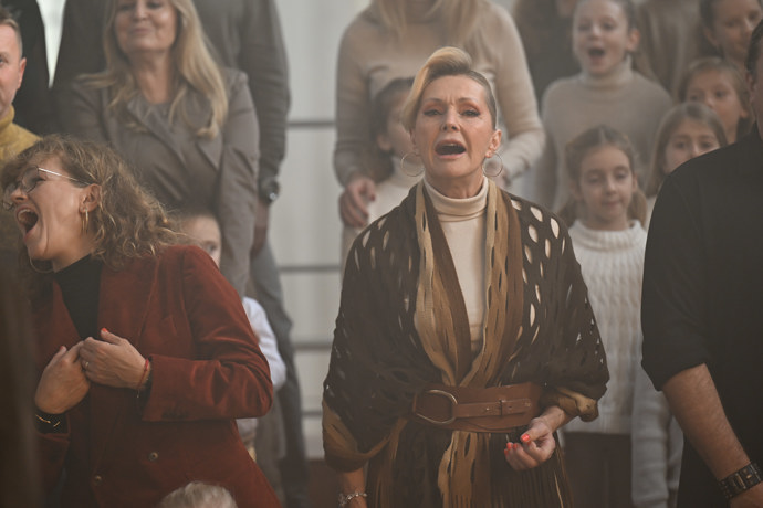 Helena Vondráčková při zpěvu.