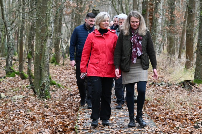 Petr Pavel a Eva Pavlová na procházce v rezervaci Soos.