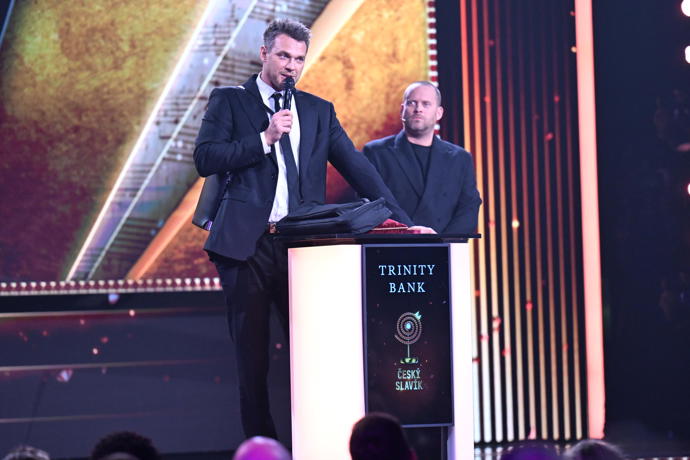 Bronzovým Slavíkem se stal Vojtěch Dyk. 