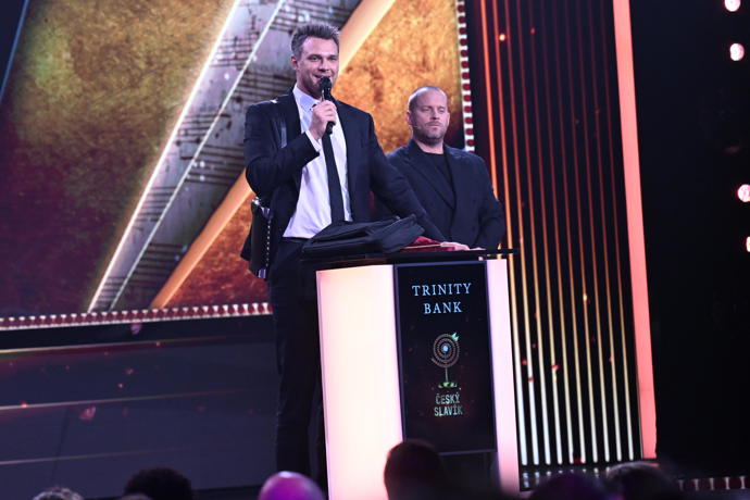 Bronzovým Slavíkem se stal Vojtěch Dyk. 