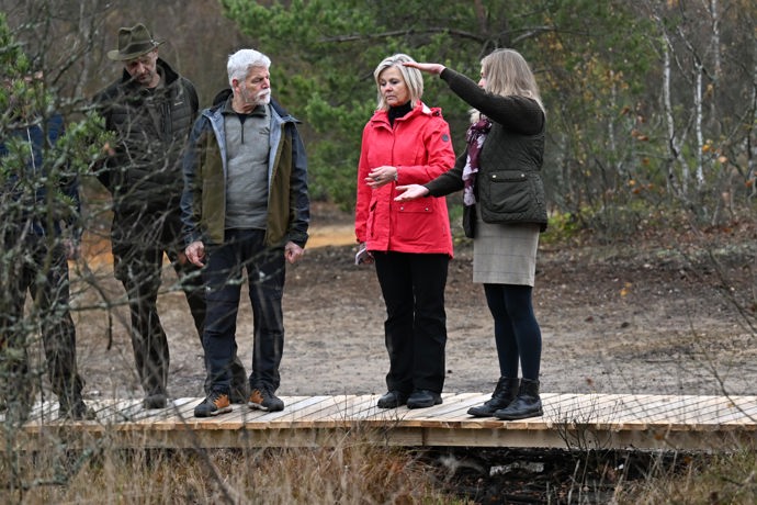 Petr Pavel a Eva Pavlová na procházce v rezervaci Soos.