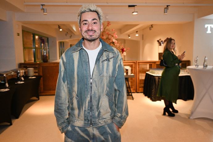 Zpěvák Mirai Navrátil.