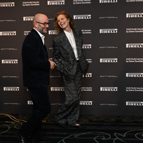 Eva Herzigová spolu s fotografem Sølvem Sundsbøem.