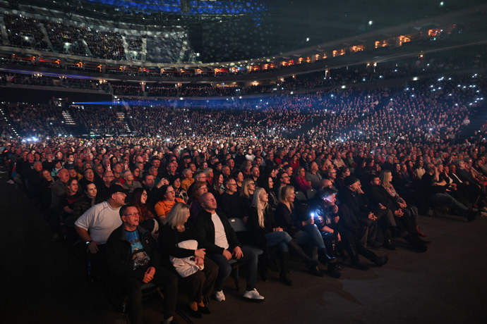O2 arena byla plná. 