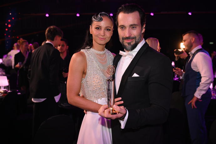 Václav Noid Bárta se stal Zlatým Slavíkem. Oporou mu byla jeho žena Eliška.