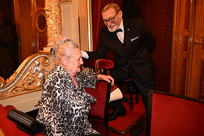 Ladislav Frej je gentleman. 