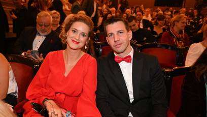 FOTO: Kateřina Pechová s partnerem na cenách Thálie.