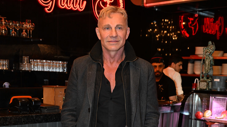 Martin Maxa nazpíval nový videoklip se zpěvačkou Márou. 