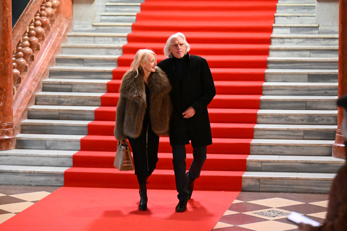 Veronika Žilková se zachumlala do kožichu.