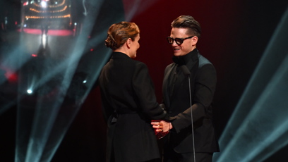 FOTO: Ondřej Brzobohatý předával Thálii.