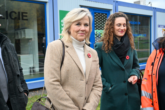 První dáma Eva Pavlová byla samý úsměv.
