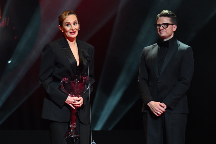 Ondřej Brzobohatý předal Thálii Monice Absolonové.