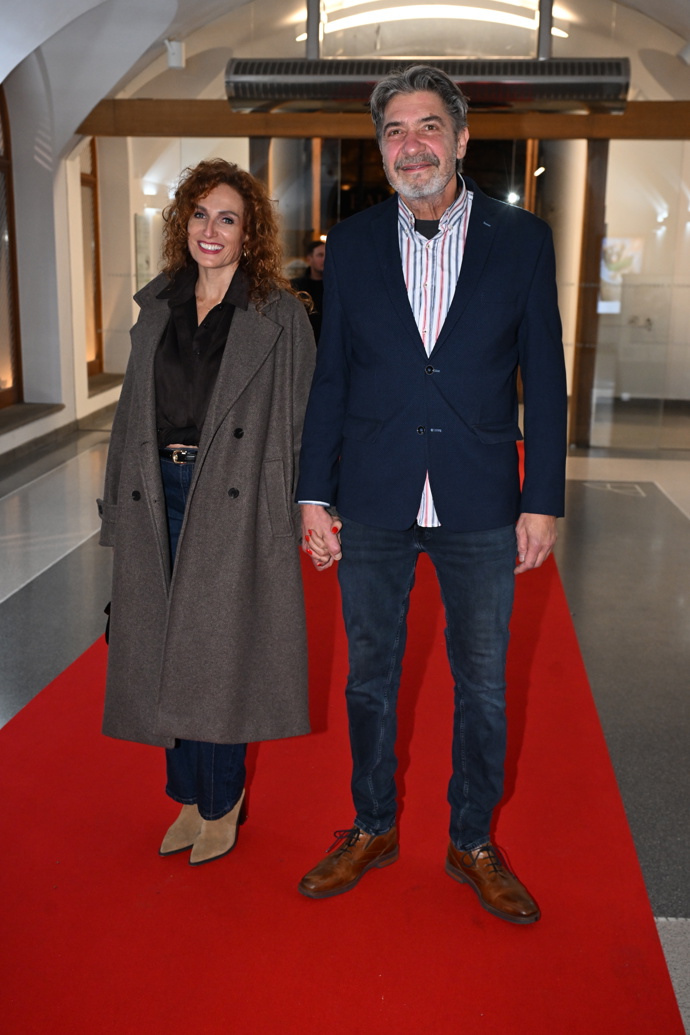 Jiří Babica přišel se svou partnerkou.