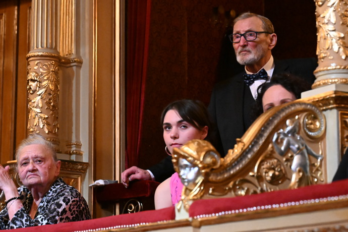 Ladislav Frej s rodinou. 