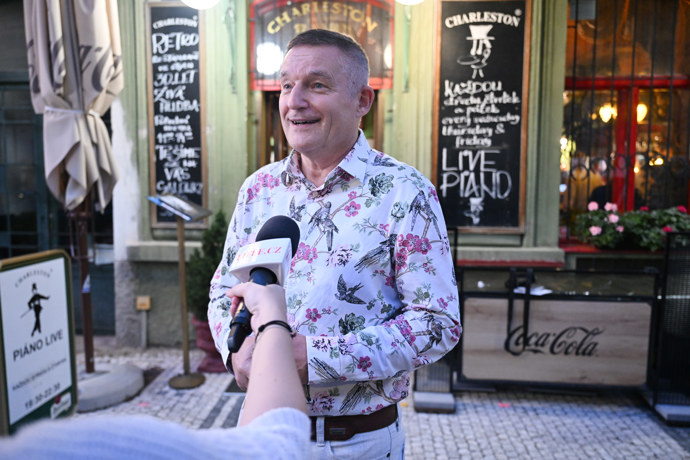 K Vánocům si tedy s rodinou letos nadělí velkou rekonstrukci.  