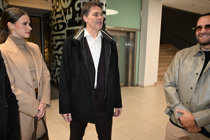 Hokejová legenda dorazila do Slovanského domu.