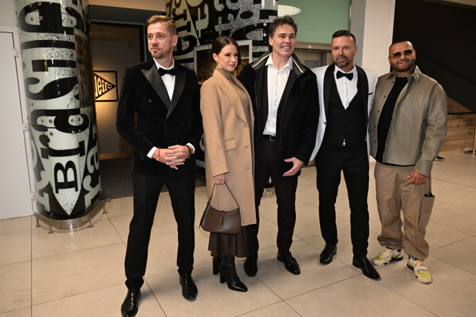 Jaromír Jágr s Dominikou Branišovou.