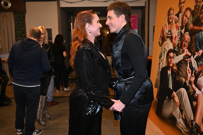 Denisa Nesvačilová se pozdravila s Danielem Krejčíkem. 