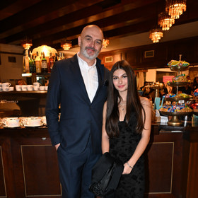 Mladá Zuzana roste do krásy. 