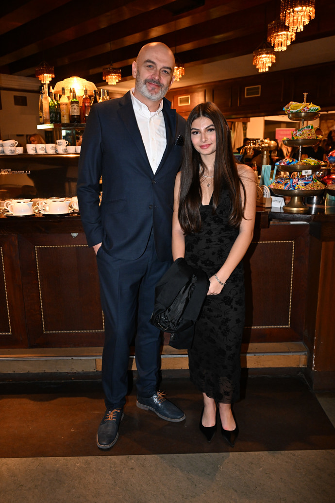 Mladá Zuzana roste do krásy. 