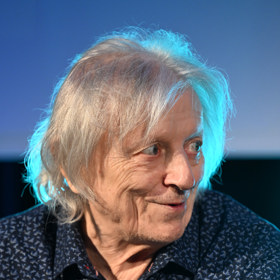 Václav Neckář vystoupí na vánočním koncertu s názvem Vánoce v O2 areně.