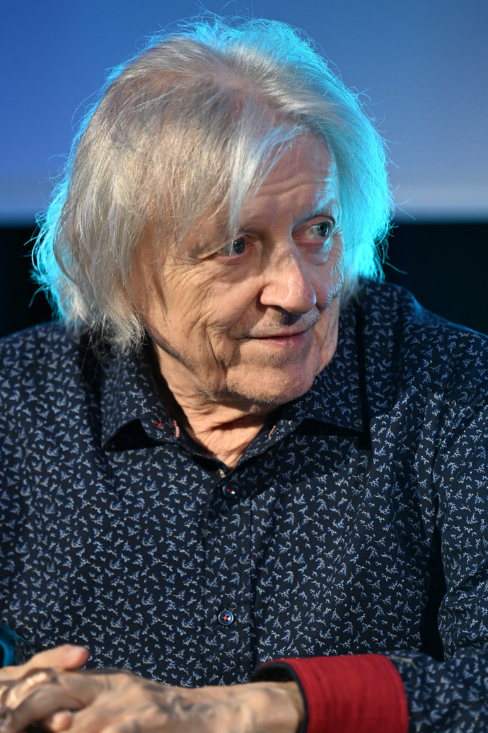 Václav Neckář o svůj domov nepřijde.