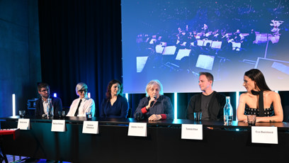 FOTO: Václav Neckář na tiskové konferenci.