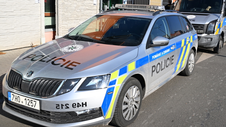 Policie dorazila na místo činu.