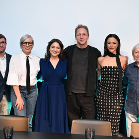 Tomáš Klus a další hvězdy zazpívají 16.12. na koncertu s názvem Vánoce v O2 areně.