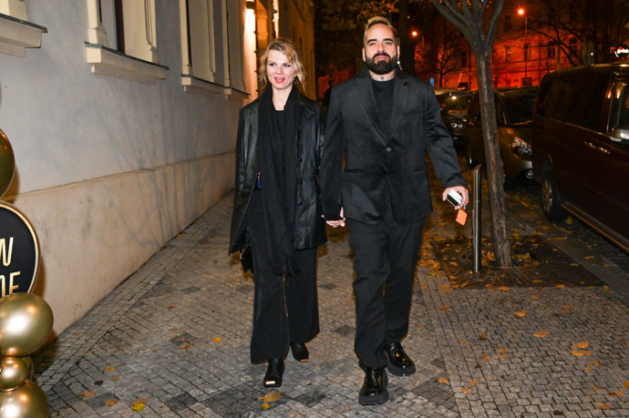 Večírek Primy si nenechal ujít Kapitán Demo s partnerkou. 