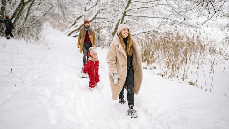 Proč letos na podzim a v zimě zvolit barefoot? Objevte české boty ANGLES, které spojují teplo, komfort a přirozený pohyb.