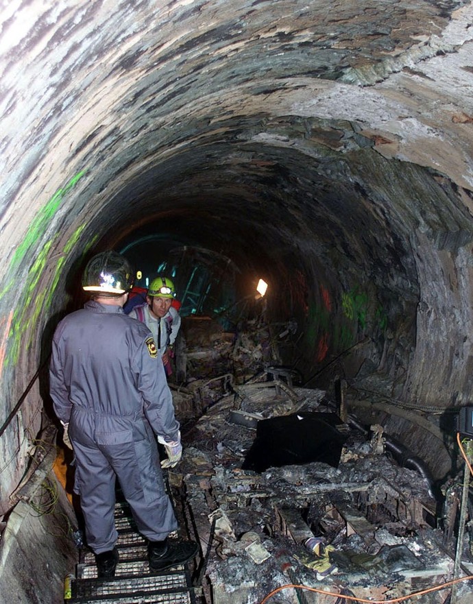 Tunel v Kaprunu po požáru.
