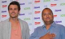 Moderátorská dvojice Patrik Hezucký a Leoš Mareš.