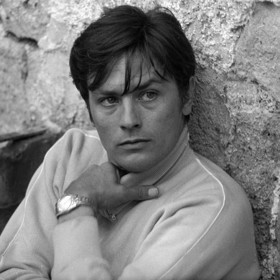 Herec Alain Delon patří k nejslavnějším krasavcům filmového plátna. Se ženami to uměl nejen ve filmu, ale i v reálném životě. Své by o tom mohla vyprávět česká kráska Dagmar Patrasová.