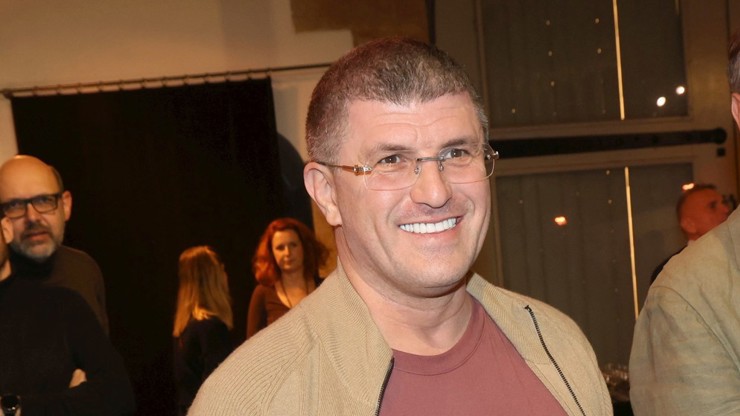 Leon Tsoukernik po delší době ve společnosti.