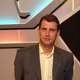 Natáčení se věnuje dva dny v měsíci.