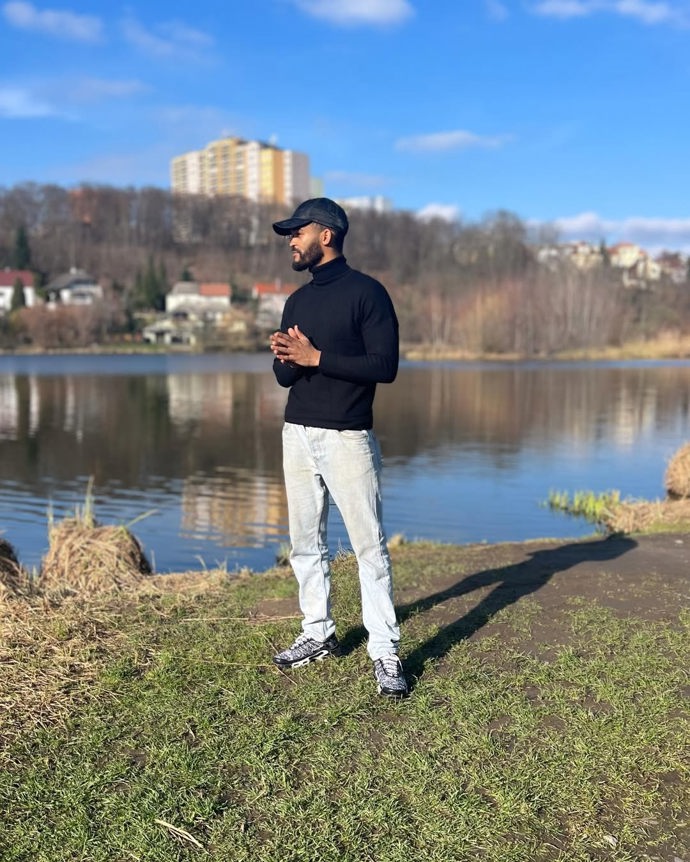 Chris Mumba se rozepsal o těžké situaci.