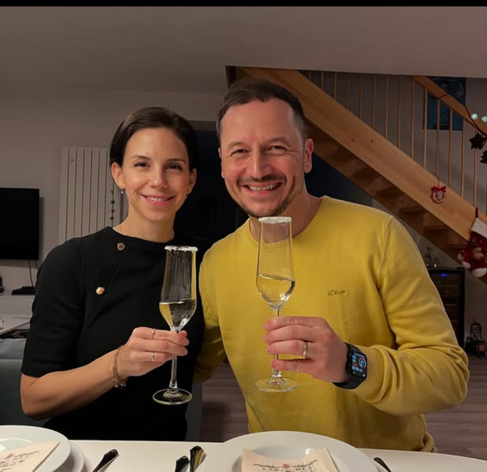 Se svou manželkou Kateřinou má Vojtěch láskyplný vztah.  