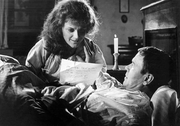 Excelují v něm například Taťjana Medvecká...