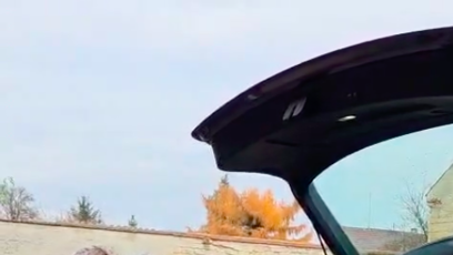 FOTO: Adéla měla trable s kufrem.