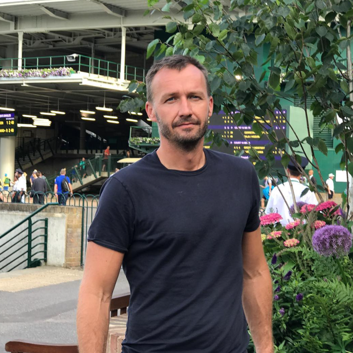 Fyzioterapeut Michal Novotný žil od svých šestnácti let ve Španělsku. 