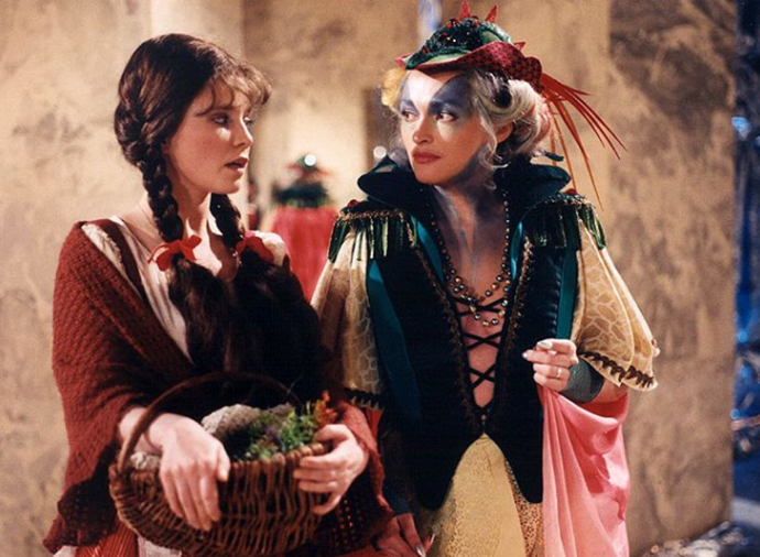 Valérie si zde zahrála například s představitelkou hlavní role Pavlínou Mourkovou.