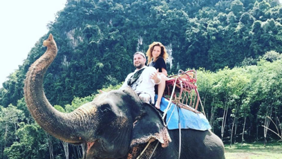 FOTO: Ve Spojených arabských emirátech byl zavražděn ruský pár Roman a Anna.