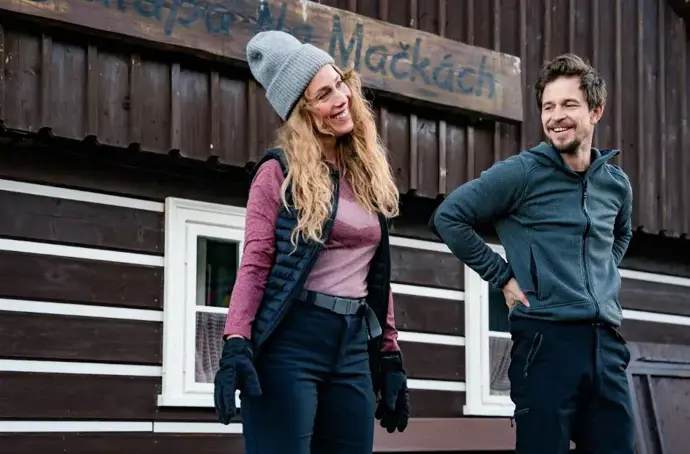 Aneta Krejčíková a Igor Orozovič v komedii Na horách.