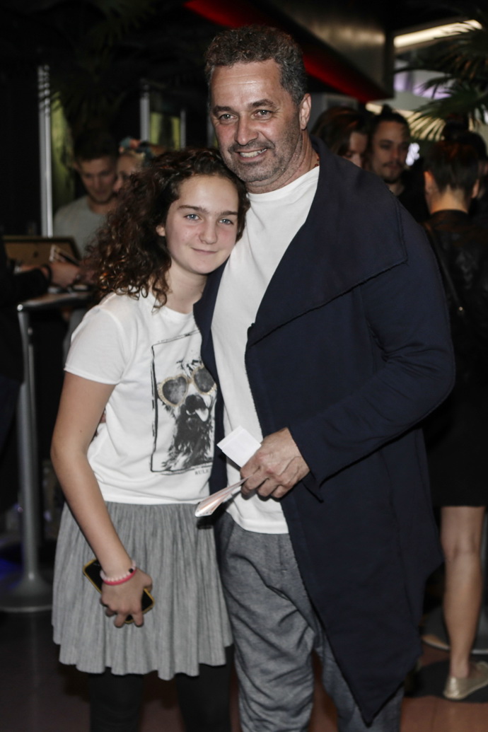 Dcera Sára na archivní fotografii. Dnes jí je 20 let a studuje v USA. 