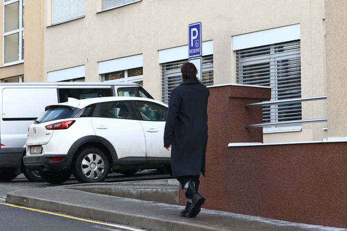 Leoš Mareš se přišel podívat za kolegou. 