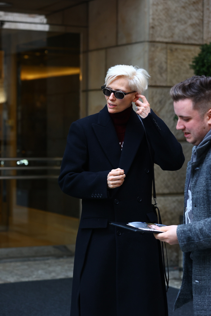 Tilda Swinton je v Praze.