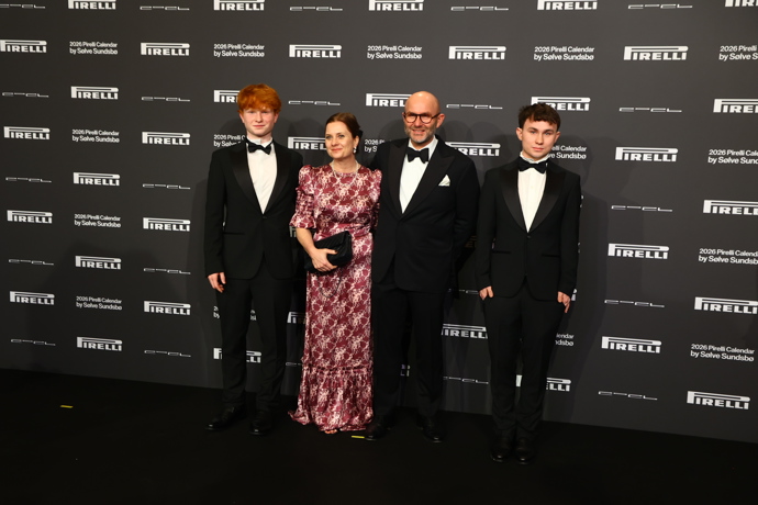 Sølve Sundsbø na odhalení nového kalendáře Pirelli.