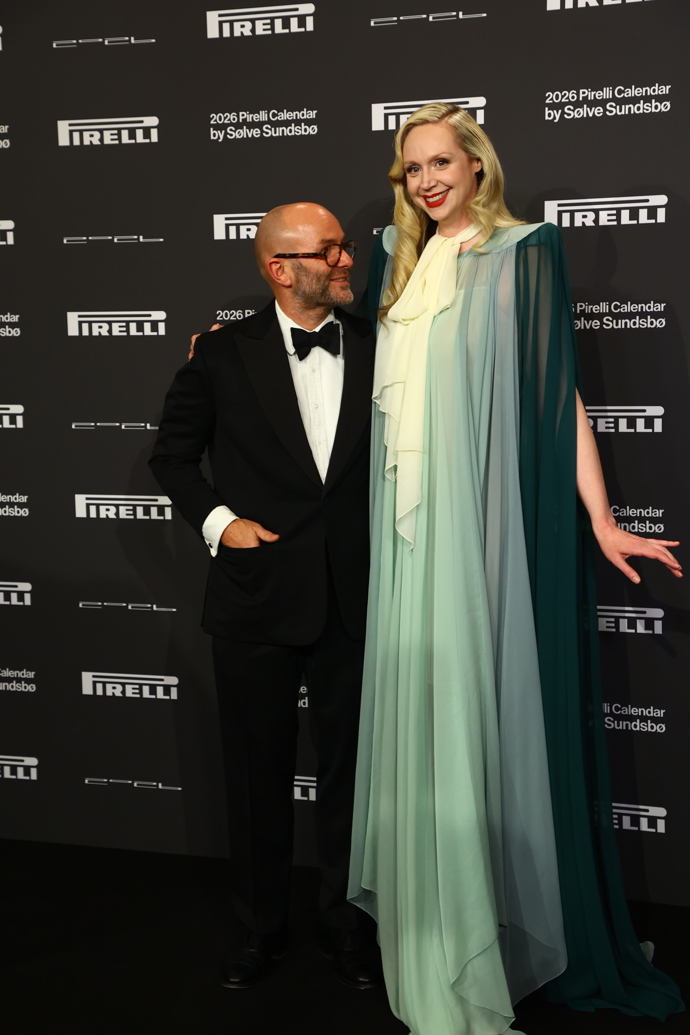 Gwendoline Christie a Sølve Sundsbø.