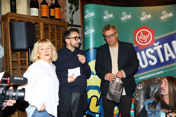 Fanoušci netrpělivě čekají návrat Comebacku.